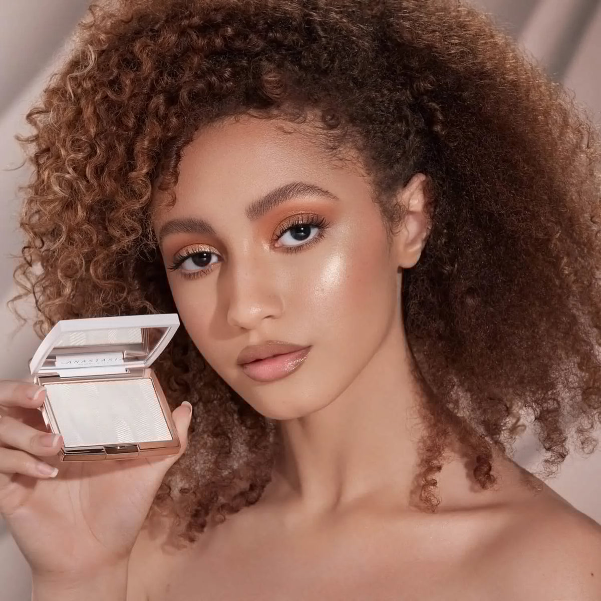 ANASTASIA - HIGHLIGHTER - ICED OUT | 11 g
